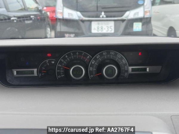 Used 2007 AT toyota noah ZRR70G Image[15]