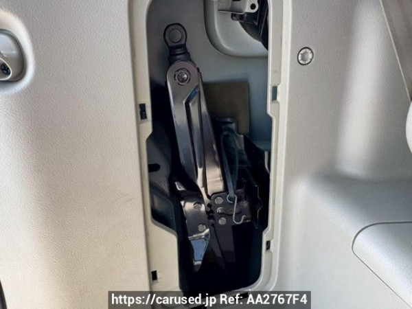 Used 2007 AT toyota noah ZRR70G Image[43]