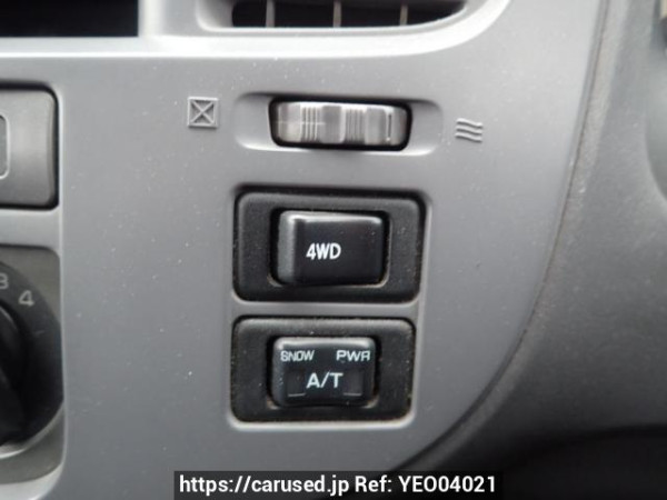 Used 2004 AT nissan caravan-bus DWMGE25 Image[19]
