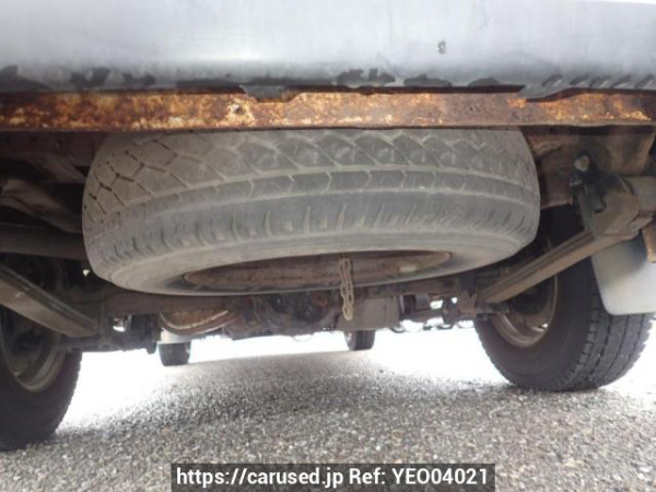 Used 2004 AT nissan caravan-bus DWMGE25 Image[32]