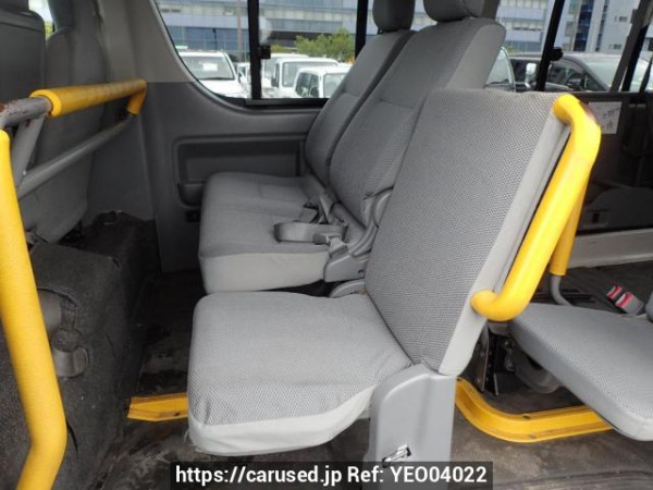 Used 2005 AT toyota hiace-van KDH205K Image[13]