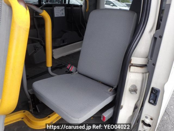 Used 2005 AT toyota hiace-van KDH205K Image[14]