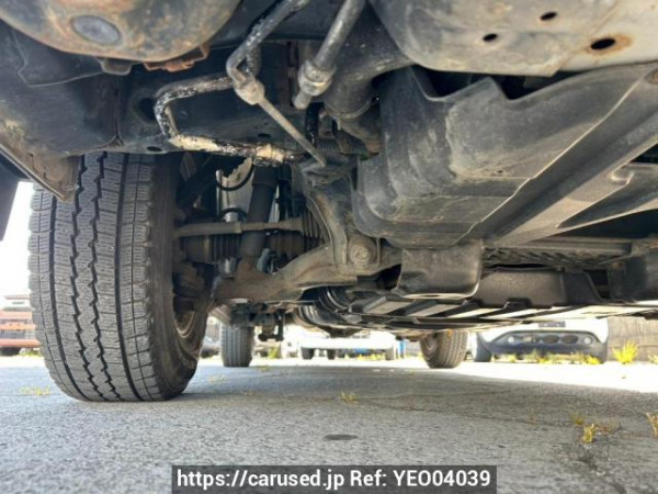 Used 2006 AT toyota regiusace-van KDH205V Image[38]