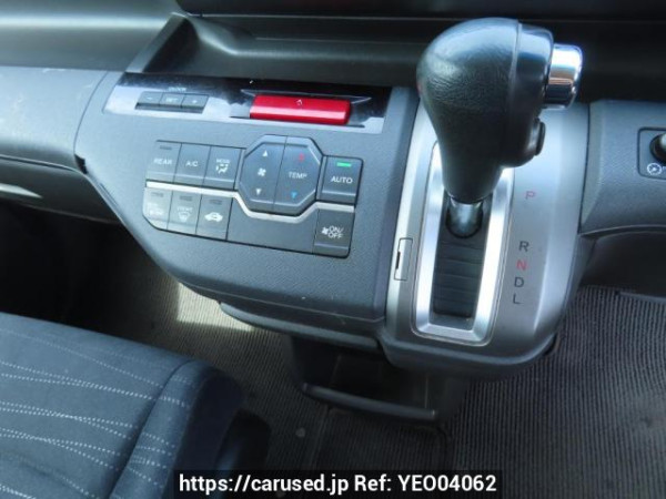 Used 2010 AT honda step-wgn RK1 Image[30]