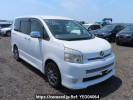 Toyota Voxy ZRR70W