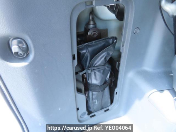 Used 2010 AT toyota voxy ZRR70W Image[46]