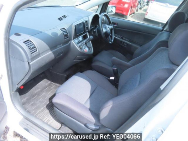 Used 2003 AT toyota wish ZNE10G Image[15]