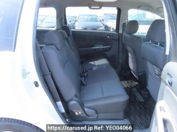 Used 2003 AT toyota wish ZNE10G Image[17]
