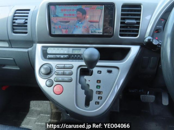 Used 2003 AT toyota wish ZNE10G Image[25]