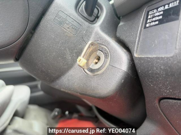 Used 2006 MT toyota hiace-van KDH200V Image[12]