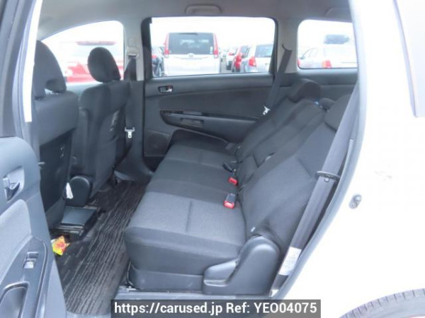 Used 2003 AT toyota wish ZNE10G Image[17]