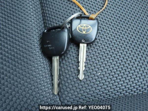 Used 2003 AT toyota wish ZNE10G Image[29]