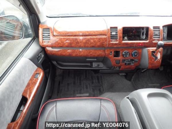 Used 2006 AT toyota regiusace-van KDH200V Image[14]