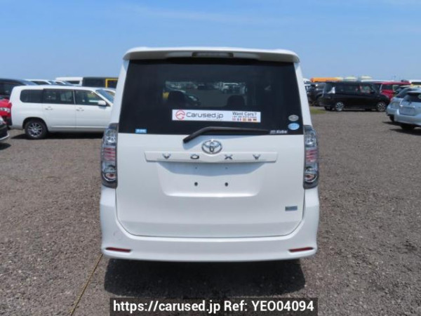 Used 2008 AT toyota voxy ZRR70W Image[5]