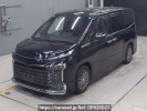Toyota Voxy ZWR90W