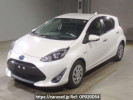 Toyota Aqua NHP10