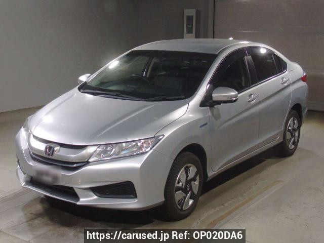 2017 Honda Grace GM5