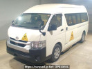 Toyota Hiace Commuter GDH223B