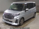 Toyota Roomy M900A