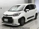 Toyota Sienta MXPC10G