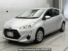 Toyota Aqua NHP10