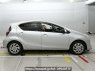 Used 2015 AT toyota aqua NHP10 Image[2]