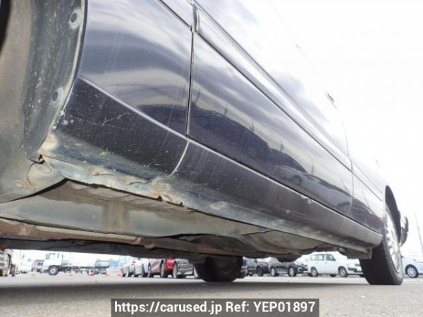 Used 2003 AT toyota crown-comfort YXS10 Image[32]