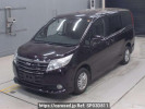 Toyota Noah ZRR85G