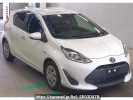 Toyota Aqua NHP10