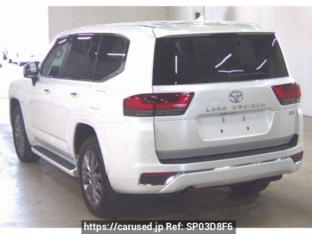 Buy Used 2023 Toyota Land Cruiser VJA300W (SP03D8F6) - Carused.jp