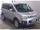 Mitsubishi Delica D5 CV5W
