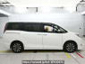 Used 2018 AT toyota esquire ZRR80G Image[2]