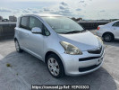 Toyota Ractis SCP100