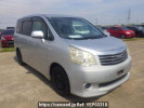 Toyota Noah ZRR70G