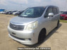 Used 2010 AT toyota noah ZRR70G Image[2]