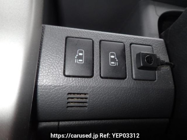 Used 2009 AT toyota voxy ZRR70G Image[21]