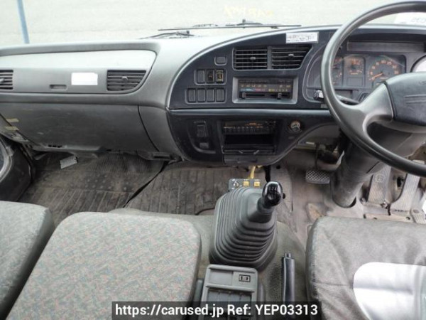 Used 2001 MT isuzu forward FRR35C3S Image[18]