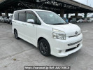 Toyota Voxy ZRR70W