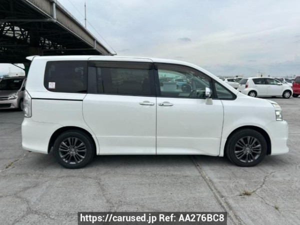 Used 2009 AT toyota voxy ZRR70W Image[7]