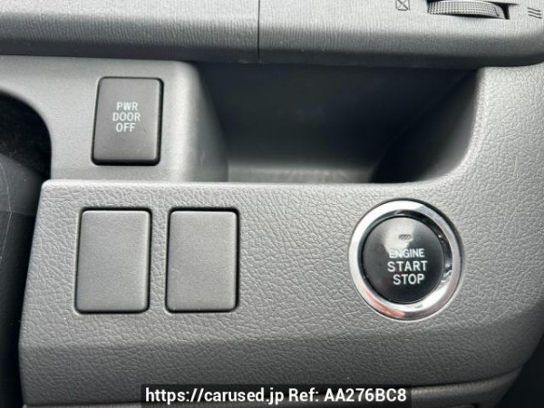 Used 2009 AT toyota voxy ZRR70W Image[26]