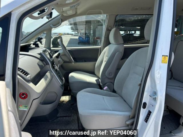 Used 2009 AT toyota noah ZRR70G Image[13]