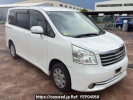 Toyota Noah ZRR75G