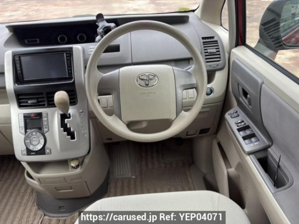 Used 2008 AT toyota noah ZRR70G Image[19]