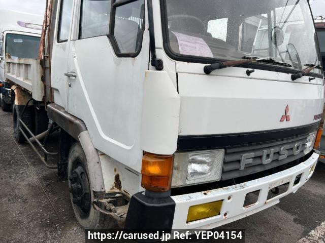 Mitsubishi Fuso Fighter 1988 from Japan