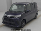 Toyota Roomy M910A