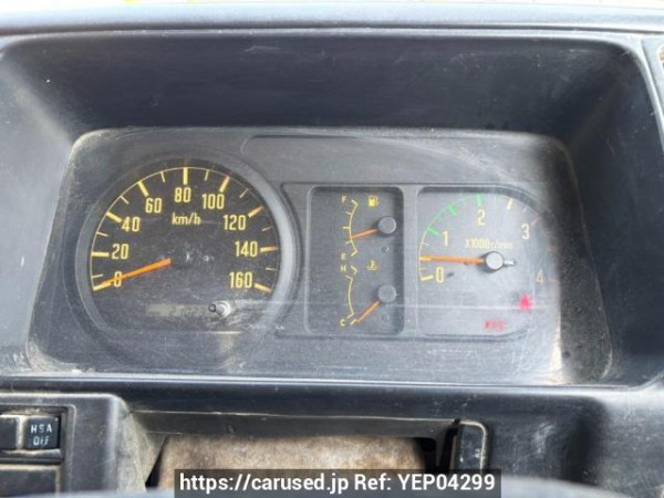 Used 2000 MT isuzu juston NRR35C3 Image[32]