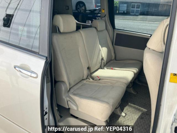 Used 2008 AT toyota noah ZRR70W Image[11]