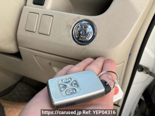 Used 2008 AT toyota noah ZRR70W Image[17]