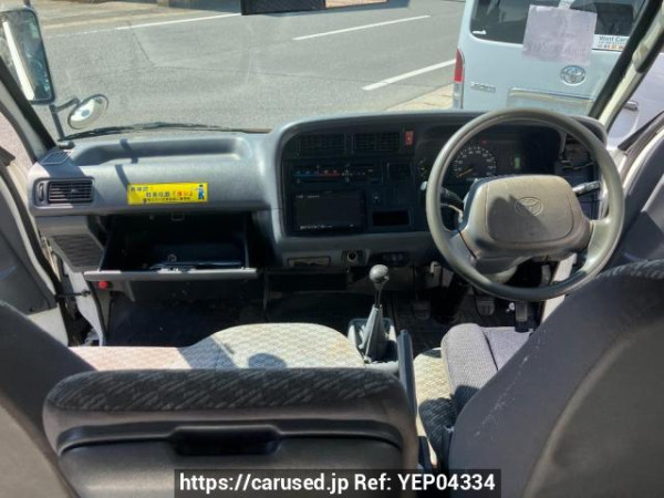 Used 2004 MT toyota hiace-van TRH102V Image[13]