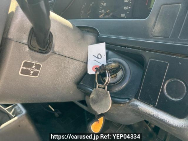 Used 2004 MT toyota hiace-van TRH102V Image[16]
